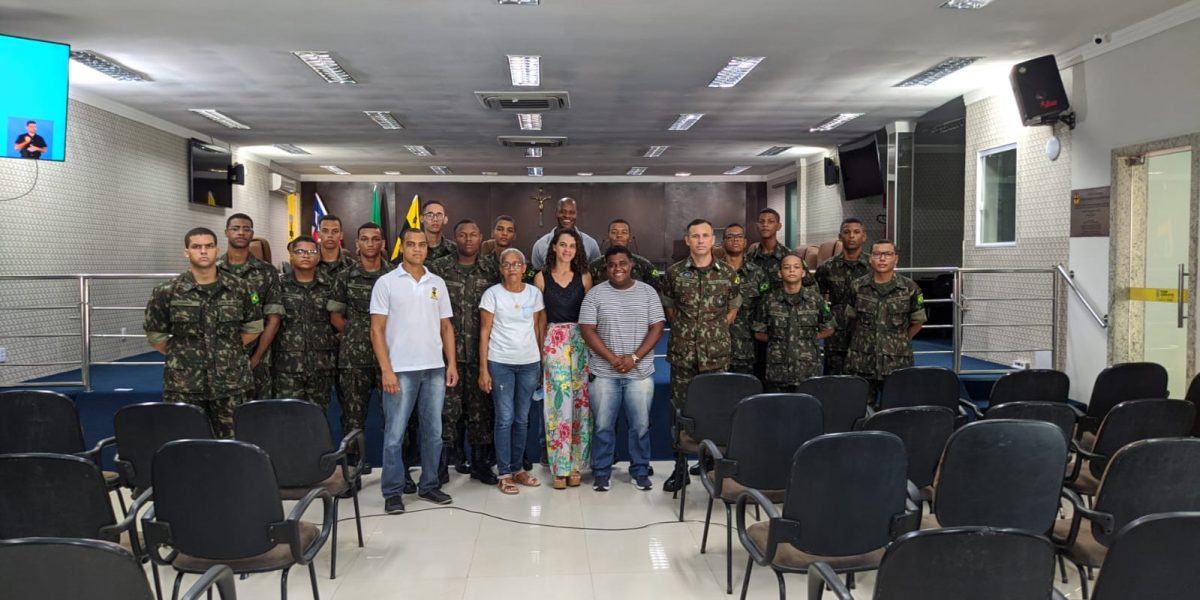 Sessenta e quatro alistamentos militares são realizados em ação promovida na Câmara de Vereadores de Cruz das Almas