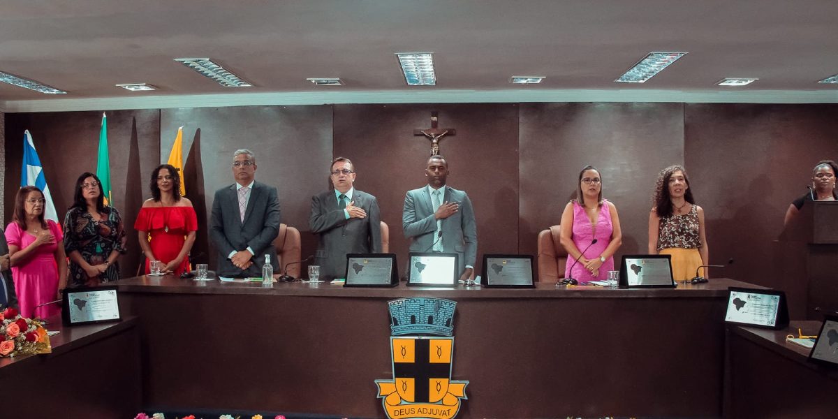 Mulheres são homenageadas pela Câmara de Cruz das Almas com Comenda Dina Passos